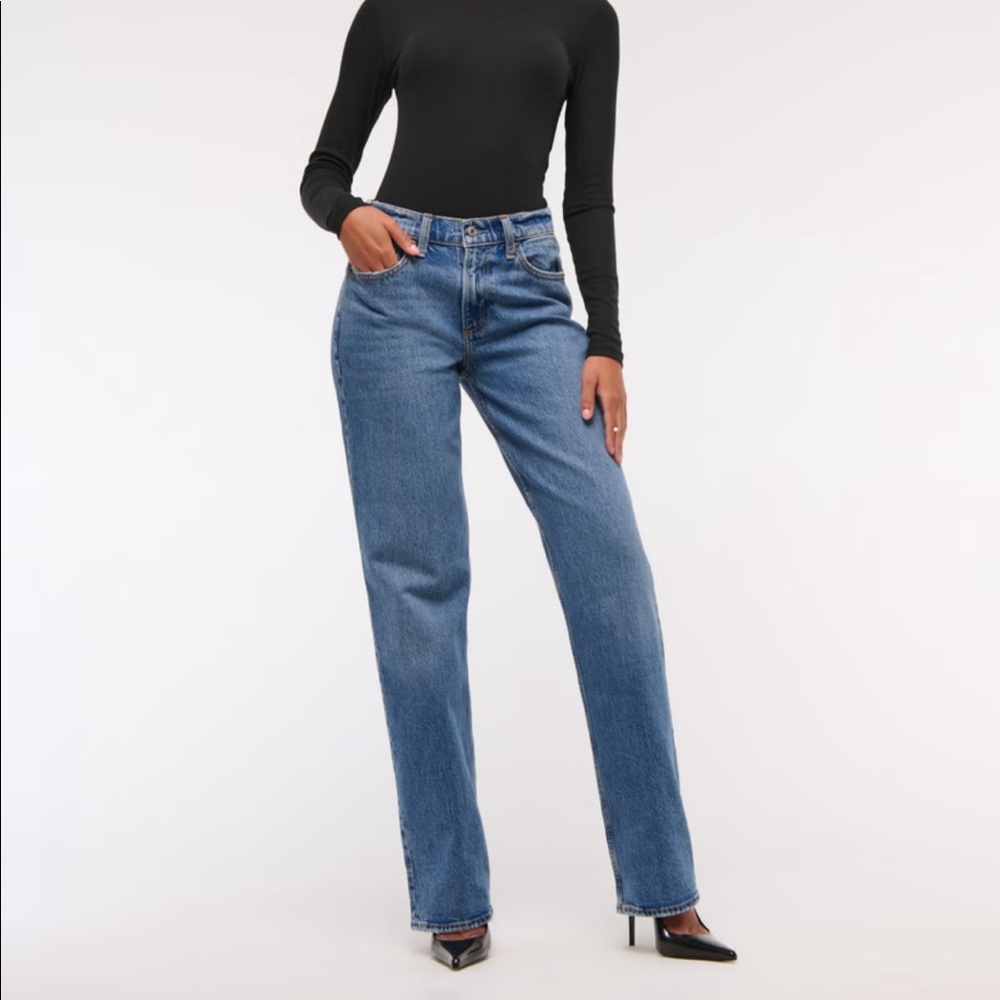 Abercrombie Curve Love Ultra Loose Low Rise Jean